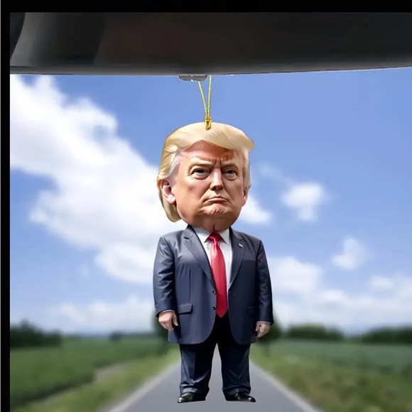 Trump-Inspired Acrylic Christmas ornaments & Halloween Decor - - Picture 5 of 9